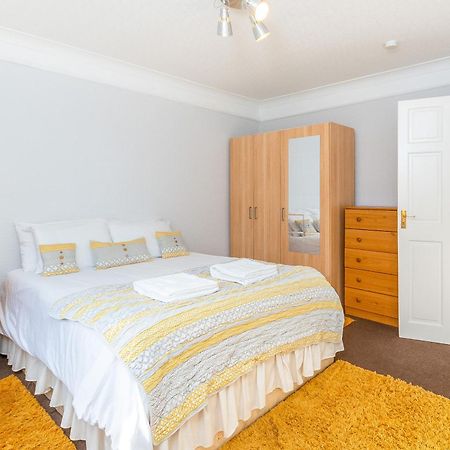 The View Spacious Apartment In Afan Forest Bike Park By Staystaycations Port Talbot Exterior foto